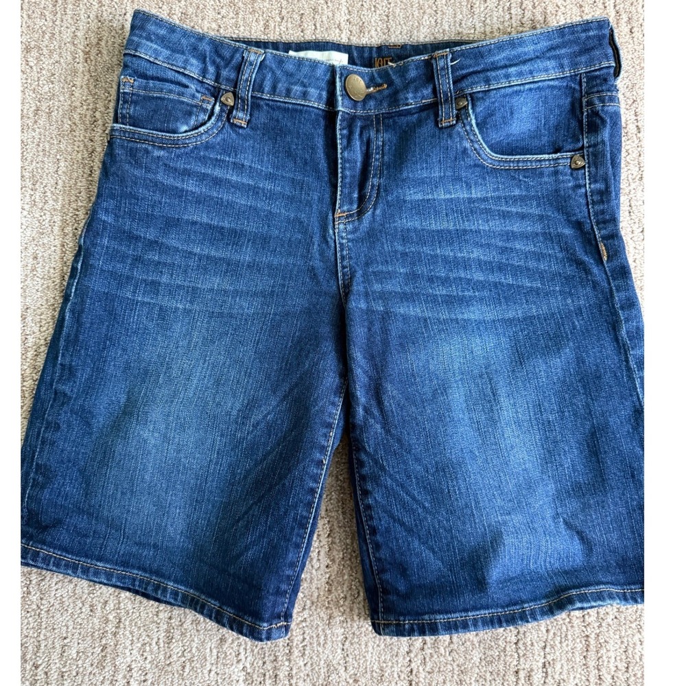 Kut from the Kloth Catherine Boyfriend Denim Shorts Medium Wash Blue Size 4